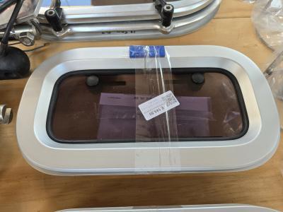 Patrijspoort Lewmar NSTWH 0 30,5 x 15,8, Watersport en Boten, Bootonderdelen, Nieuw