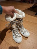 O'Neill Snowboots Mt 36 Cremewit, Wit, Snowboots, Ophalen of Verzenden, Zo goed als nieuw