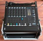 Dateq lpm 7.3 in goede staat met flightcase, Muziek en Instrumenten, Mengpanelen, Ophalen of Verzenden, Gebruikt