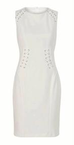 Ribkoff elegante slanke witte jurk mooie details maat 44, Kleding | Dames, Jurken, Maat 42/44 (L), Onder de knie, Wit, Zo goed als nieuw