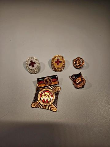 Medaille onderscheiding DDR Oost Duitsland  beschikbaar voor biedingen