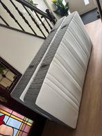 2x IKEA Hövåg Matrassen - Firm & Medium plus topper, Huis en Inrichting, Slaapkamer | Matrassen en Bedbodems, Ophalen, Gebruikt