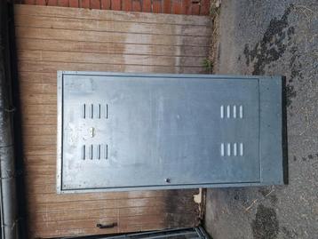 Mobiele zadelkast / concourskast  beschikbaar voor biedingen