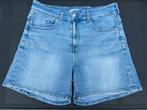 Korte jeans broek maat w34 maat 44-46, Kleding | Dames, Spijkerbroeken en Jeans, Ophalen of Verzenden, Zo goed als nieuw, Blauw