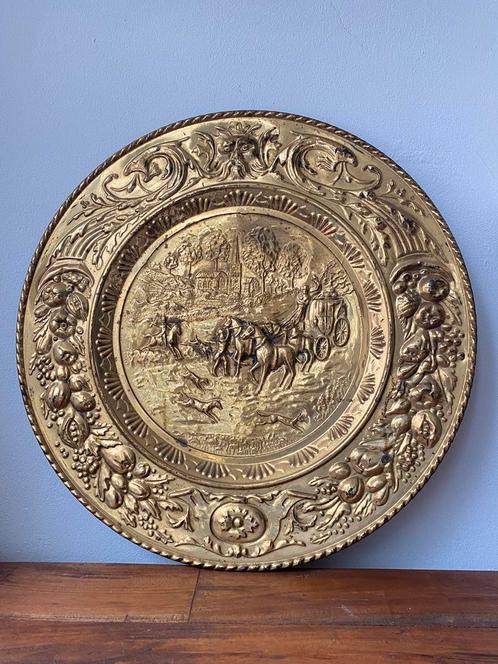 Grote Vintage messing wandbord – jachttaferelen, Antiek en Kunst, Antiek | Wandborden en Tegels, Ophalen