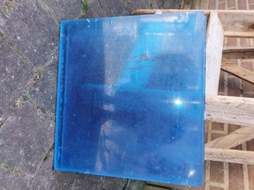 Plexiglas platen beschikbaar voor biedingen