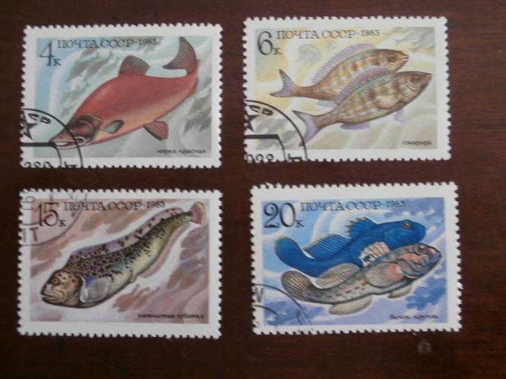 RUSLAND CCCP 1983; set (4) VISSEN, Postzegels en Munten, Postzegels | Thematische zegels, Gestempeld, Dier of Natuur, Verzenden