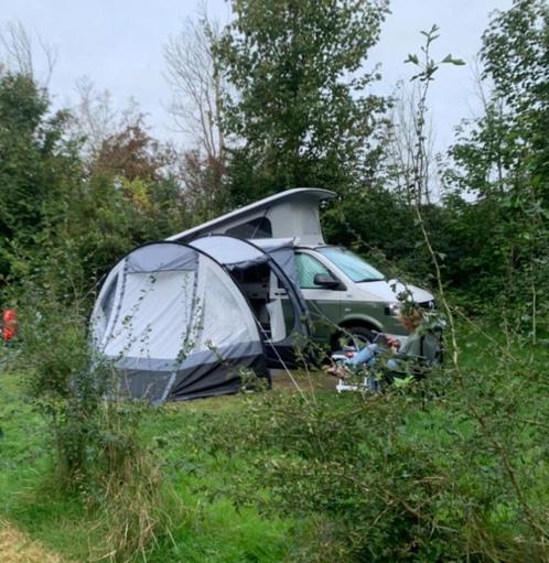 Buscamper met 2 schuifdeuren, Caravans en Kamperen, Campers, Particulier, tot en met 4, Buscamper of Camperbus, Volkswagen, Diesel