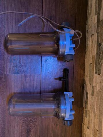 2 x CO2 reactors voor groot aquarium beschikbaar voor biedingen