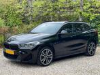 X2 18i M SPORT DKG - VEEL OPTIES - ZEER MOOI, Auto's, BMW, Zwart, Particulier, 3 cilinders, 1405 kg