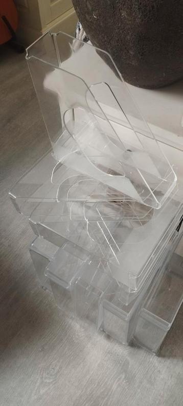 Documentenhouder beschikbaar voor biedingen