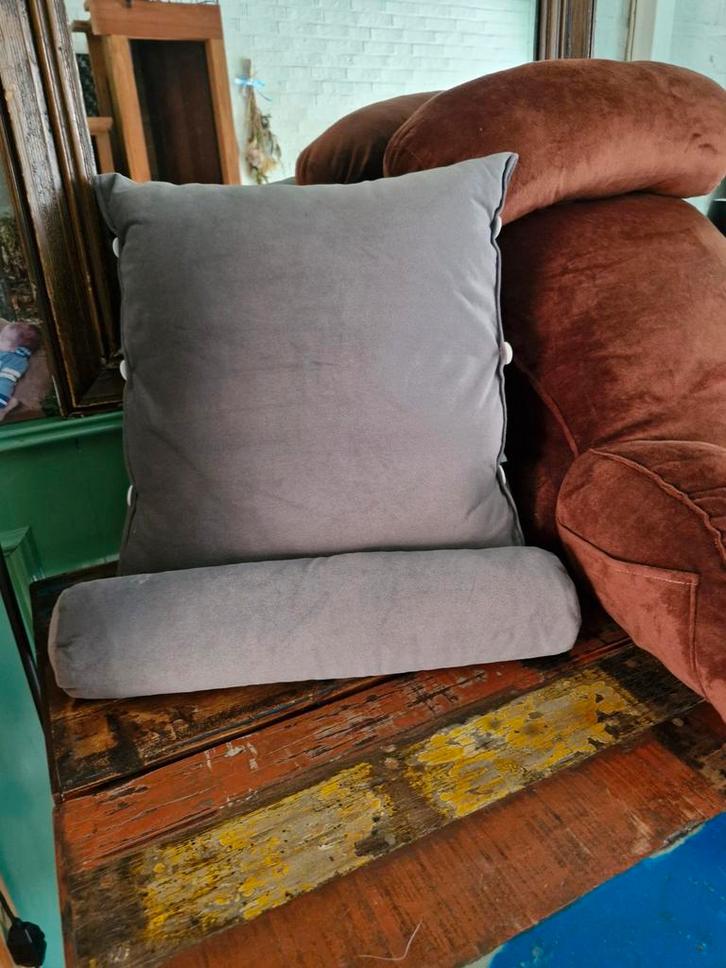 Relax Kussen Set - Grijs, Huis en Inrichting, Woonaccessoires | Kussens, Zo goed als nieuw, Grijs, Vierkant, Ophalen of Verzenden