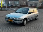 Nissan Sunny 1.4 E LX E2 1995 Grijs, 450 kg, 4 cilinders, Handgeschakeld, Zilver of Grijs