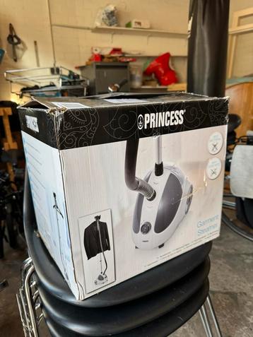 Princess Kledingstomer - Zo goed als nieuw beschikbaar voor biedingen