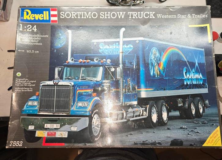 Revell 7552 Sortimo show truck Western Star and trailer., Hobby en Vrije tijd, Modelbouw | Auto's en Voertuigen, Zo goed als nieuw
