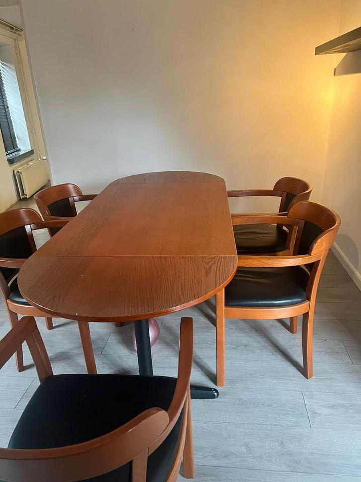 Kantoortafel met stoelen, kasten - Gratis af te halen!, Huis en Inrichting, Complete inboedels, Ophalen