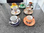 7 Kleine antieke theekopjes met schotel, Antiek en Kunst, Antiek | Servies compleet, Ophalen