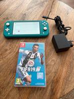 Nintendo Switch Lite Turquoise + FIFA 19, Spelcomputers en Games, Ophalen of Verzenden, Turquoise, Gebruikt