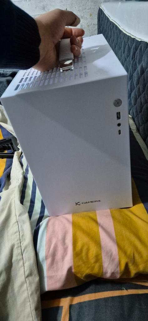 gamerx matx kast, Computers en Software, Computerbehuizingen, Ophalen