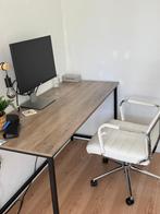 Modern Desk – Like New, Beautiful Light Grey Wood Texture, Ophalen, Zo goed als nieuw