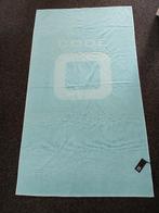 Te koop een nieuw turquoise badlaken van het merk code zero., Ophalen, Nieuw, Blauw, Overige typen