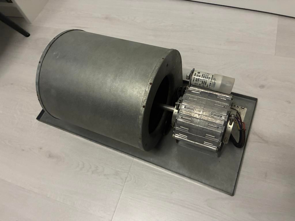 Brink B8 Luchtverwarming systeemventilator 7-draads gebruikt, Ophalen, Gebruikt, Ventilator