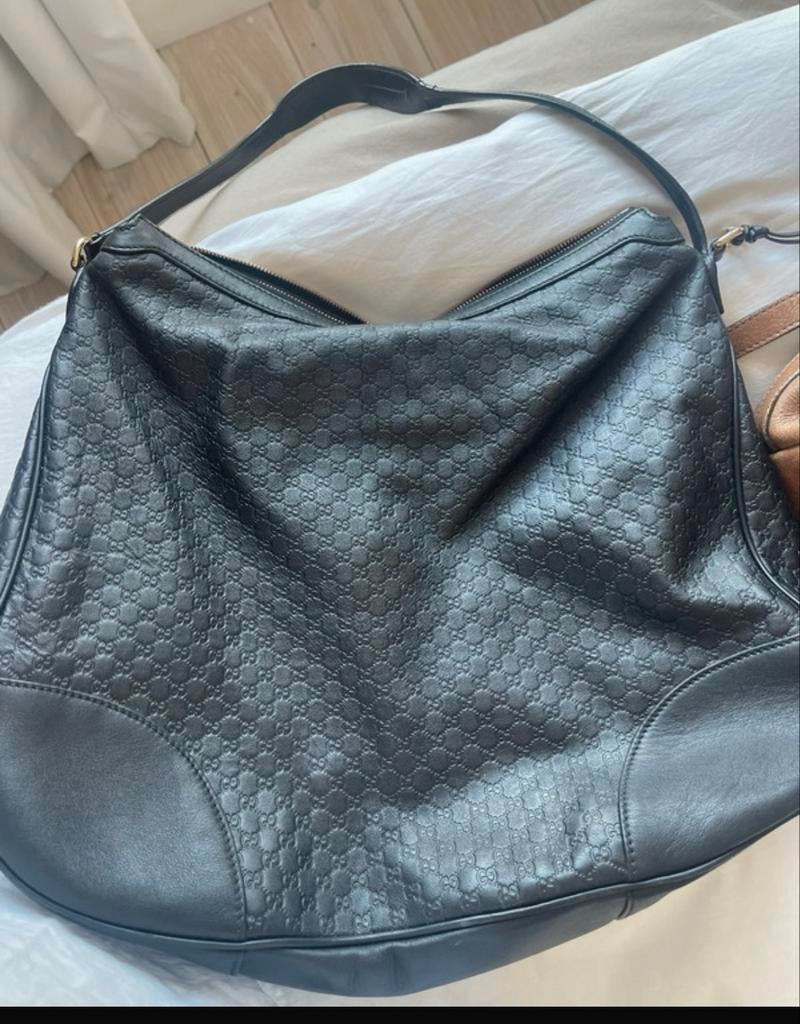 Gucci tas met portemonnee en key pouch, Sieraden, Tassen en Uiterlijk, Tassen | Damestassen, Ophalen of Verzenden, Zo goed als nieuw