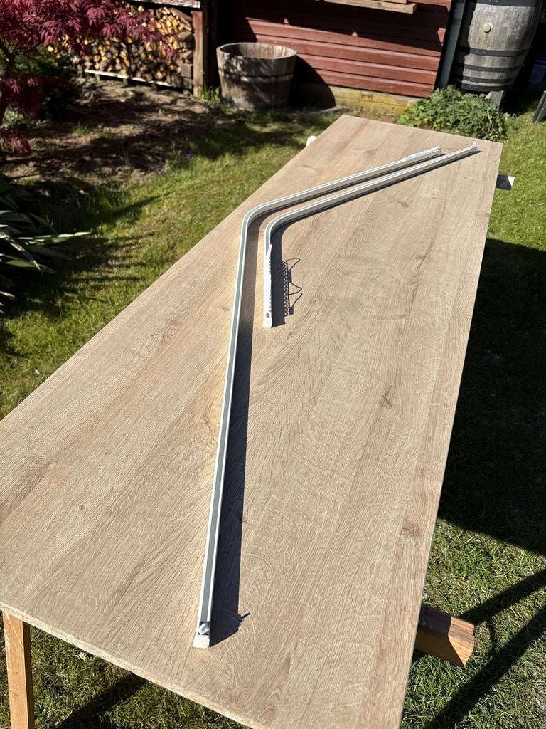 Gordijnrails met bocht en runners - Wit, Ophalen, Wit, Nieuw, 200 cm of meer