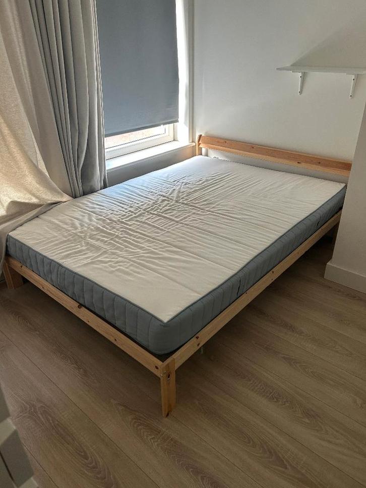 IKEA Bed frame, Huis en Inrichting, Slaapkamer | Bedden, Zo goed als nieuw, Tweepersoons, 140 cm, 200 cm, Hout, Beige, Ophalen