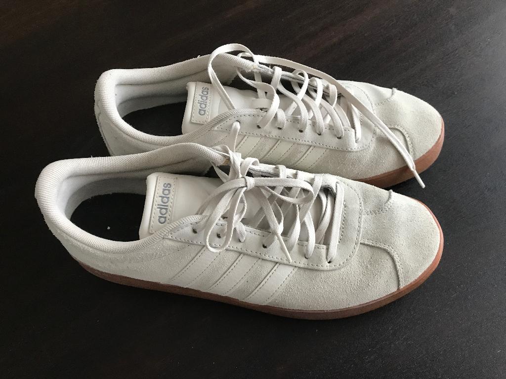 Adidas, maat 45 1/2, Wit, Ophalen of Verzenden, Sneakers of Gympen, Adidas