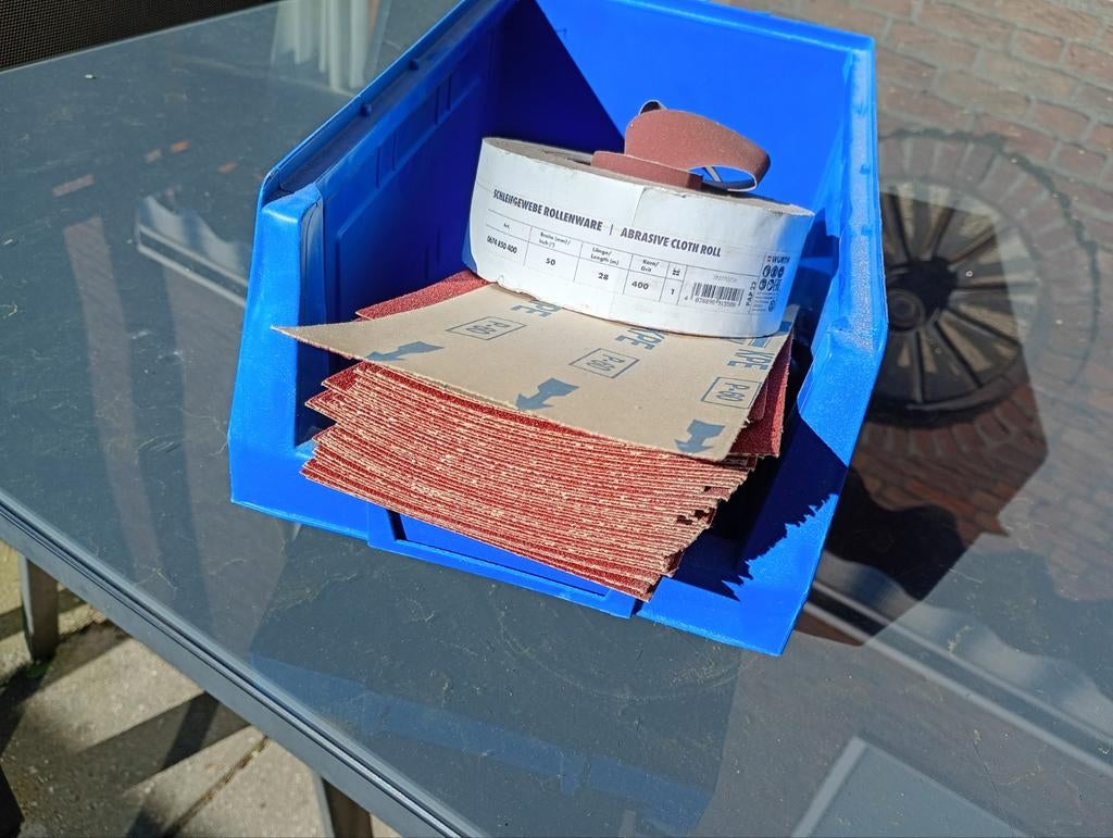 Bak vol schuurpapier, Overige typen, Minder dan 35 cm, Minder dan 50 cm, Minder dan 40 cm