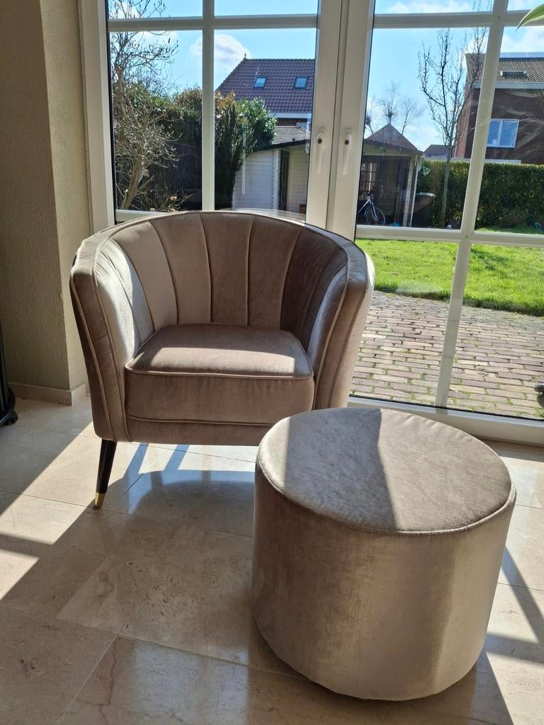 Elegante Velvet Fauteuil met Poef, Huis en Inrichting, Fauteuils, Ophalen, Nieuw, 75 tot 100 cm, 75 tot 100 cm