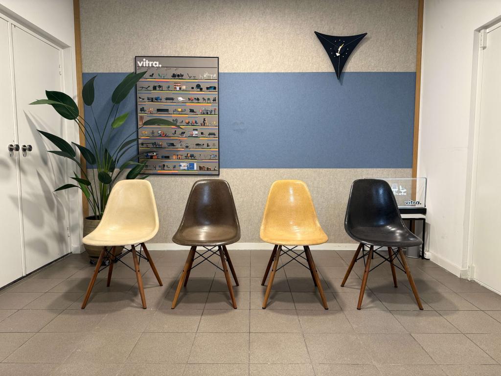 Herman Miller | Eames | DSW Fiberglass | Diverse kleuren | 4, Gebruikt, Herman Miller, Ophalen of Verzenden, Herman Miller