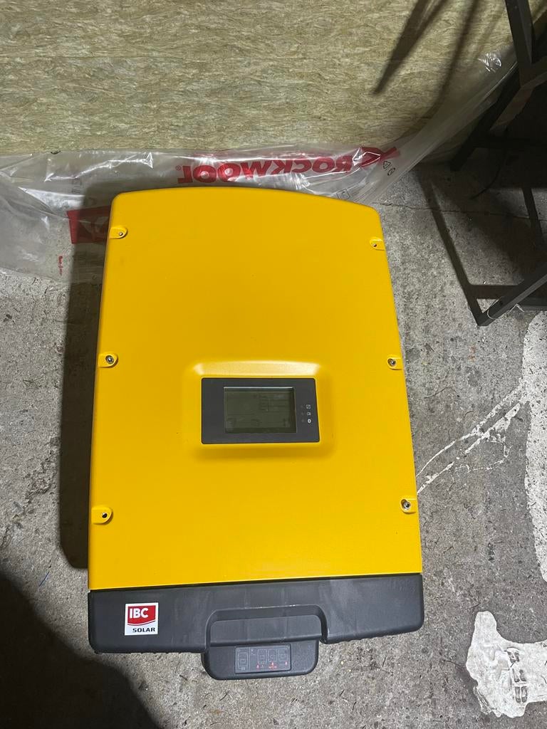 SMA Sunny Tripower 5000TL-20 omvormer, Doe-het-zelf en Verbouw, Zonnepanelen en Toebehoren, Ophalen, Gebruikt, Compleet systeem