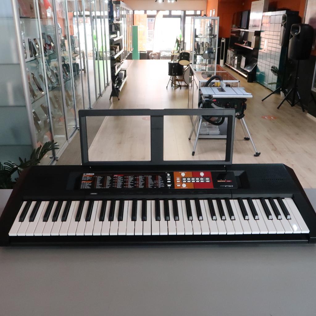 Yamaha PSR-F51 Keyboard | In prima staat, Niet ingevuld, Zo goed als nieuw, Niet ingevuld, Niet ingevuld