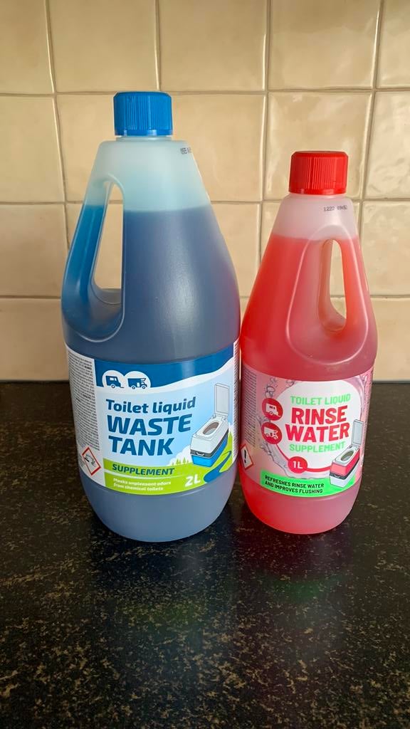 Toilet vloeistof blauw en rood, Ophalen, Nieuw