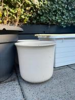 2x plantenbak van steen, Tuin en Terras, Bloempotten, Ophalen, Steen, Rond, Zo goed als nieuw