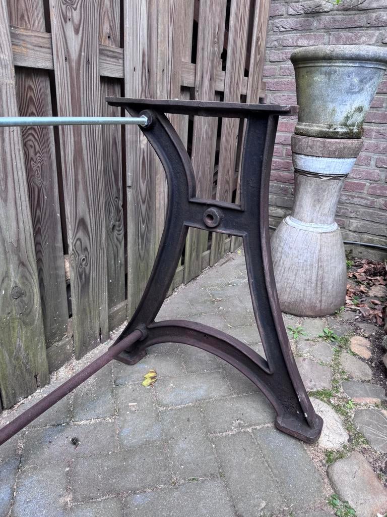 Gietijzeren machine poten, Ophalen, 100 tot 150 cm, 50 tot 100 cm, Zo goed als nieuw