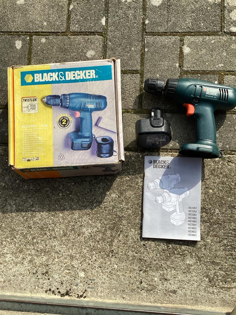 Black & Decker Accu Boormachine KC1251CN 12V met accu, Gebruikt, Variabele snelheid, Minder dan 400 watt, Ophalen