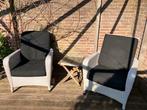 Te koop: 2 witte lounge tuin(terras)stoelen incl. kussens, Tuin en Terras, Tuinsets en Loungesets, Gebruikt, Loungeset, Wicker