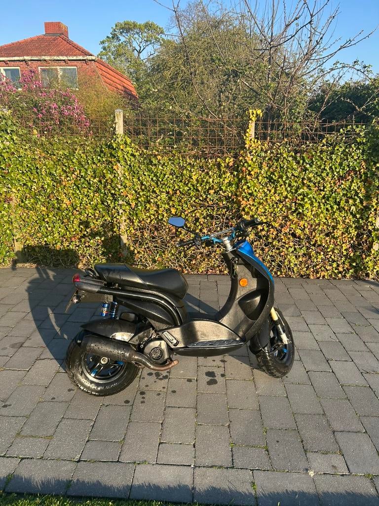 Peugeot Ludix 50cc Snake Edition, Ophalen, Zo goed als nieuw, Benzine, Peugeot