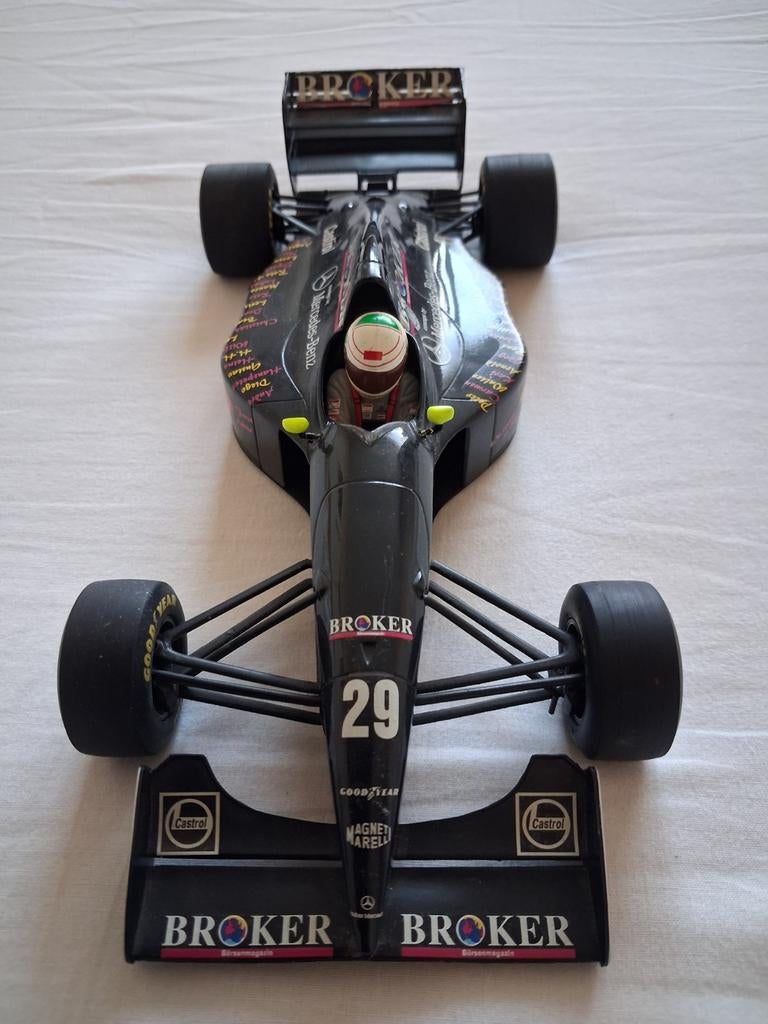 Sauber Mercedes C13 Andrea De Cesaris #29 1994 1