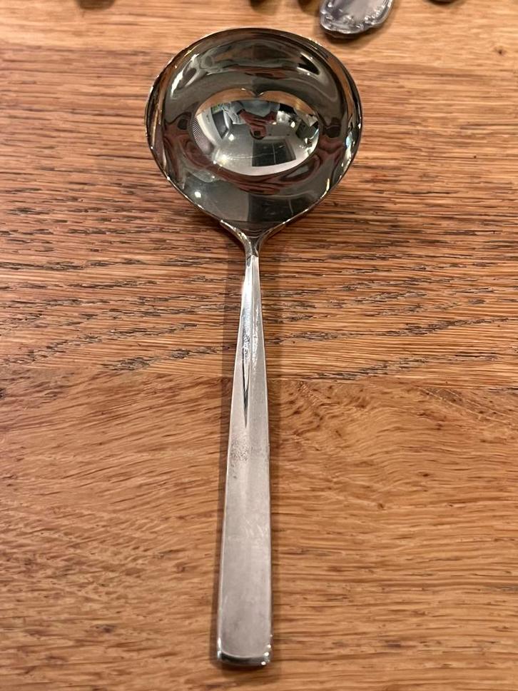 Wmf 90 3 verzilverd saus jus lepel nieuw, Antiek en Kunst, Antiek | Bestek, Ophalen of Verzenden