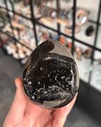 Prachtig donker septarie ei!, Ophalen of Verzenden