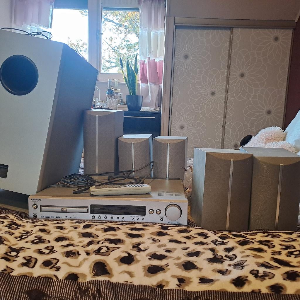 Surround set, Audio, Tv en Foto, Home Cinema-sets, 70 watt of meer, Zo goed als nieuw, 5.1-systeem, Dvd-speler