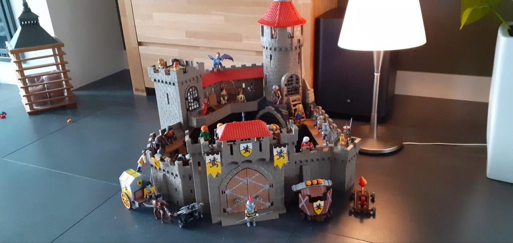 Playmobil ridderkasteel met ridders, koning en koningin, Ophalen of Verzenden