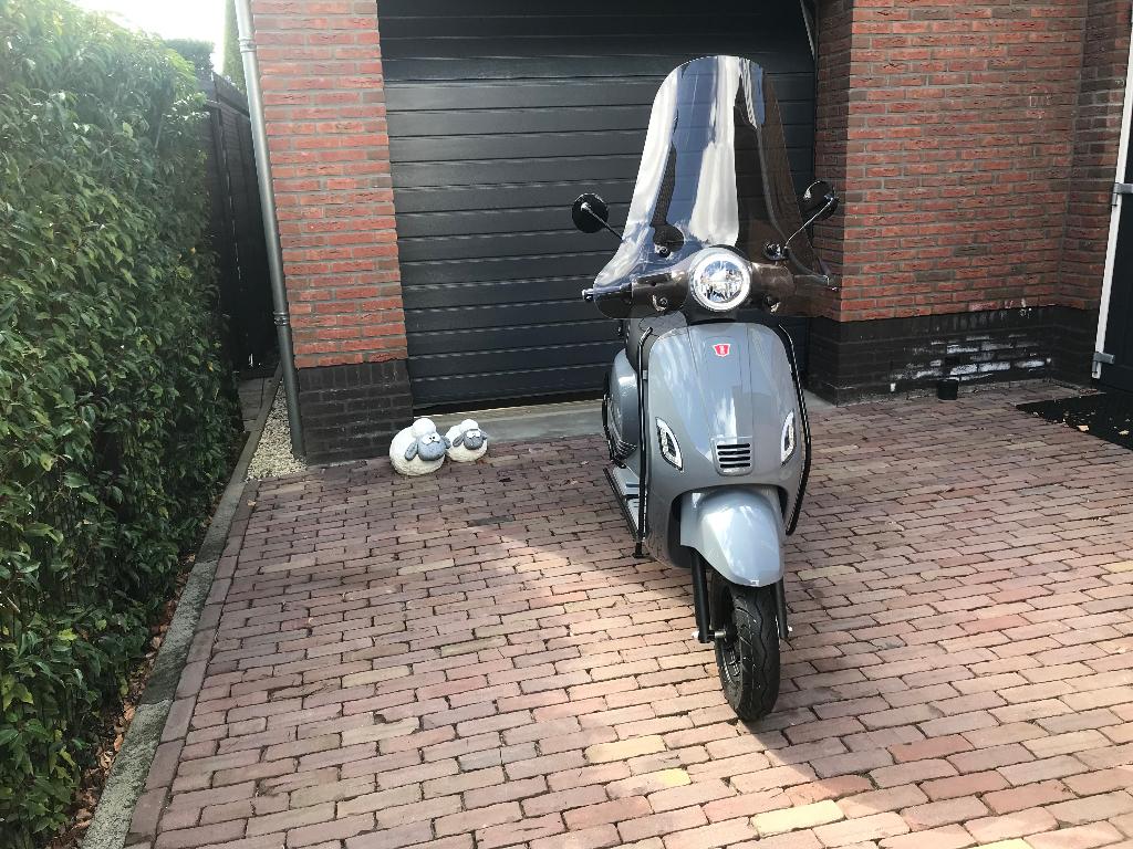 Electrische Snorscooter  ZGAN BJ 2026 Demo scooter €1550., Nieuw, 51 tot 55 cm, 50 km per accu of meer, Ophalen