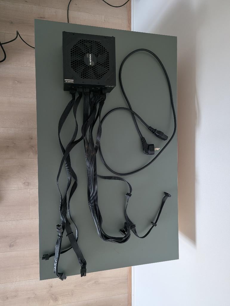 PSU Gigabyte P1000GM - gebruikt (werkend), Ophalen, Gebruikt