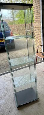 Vitrinekast, Ophalen, 50 tot 100 cm, 150 tot 200 cm, 25 tot 50 cm