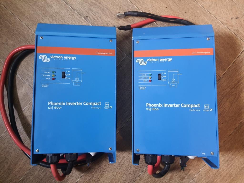 Victron Phoenix 12V 1600VA Compact, Watersport en Boten, Navigatiemiddelen en Scheepselektronica, Ophalen of Verzenden, Overige typen